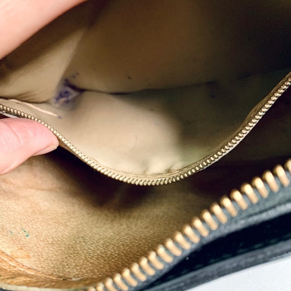 MAISON MOLLERUS SUISSE Vintage Cross Body Bag - Picture 9 of 15